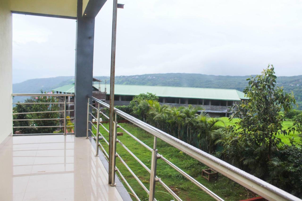 Golden Valley Resort Mahābaleshwar Buitenkant foto